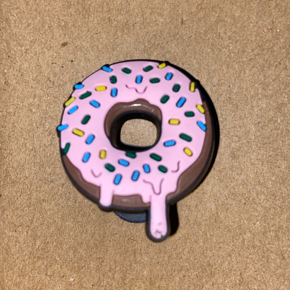 🐊6/$12🐊 Light Pink Dunkin’ Donuts Croc Charm